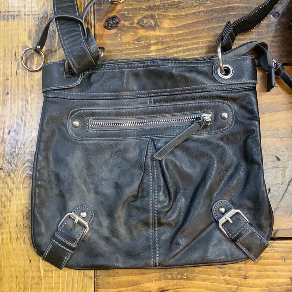 Crossbody purse